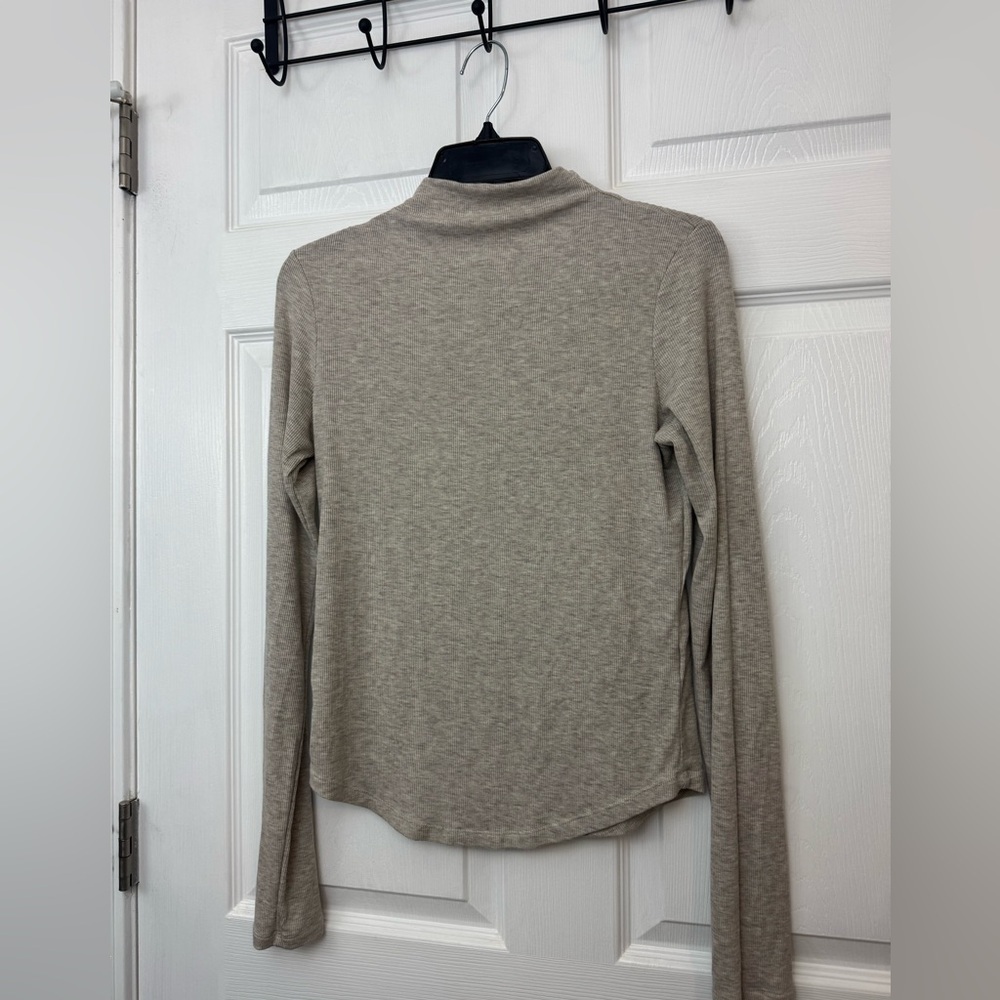 American Eagle Outfitters Soft & Sexy Beige Top